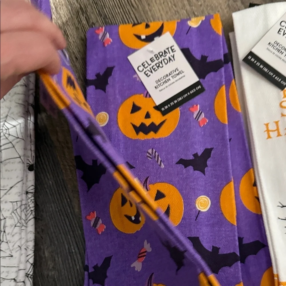 Set of 8 Halloween Themed Kitchen Towels Set